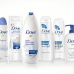 Značka Dove oznámila závazky ohledně snižování své plastové stopy