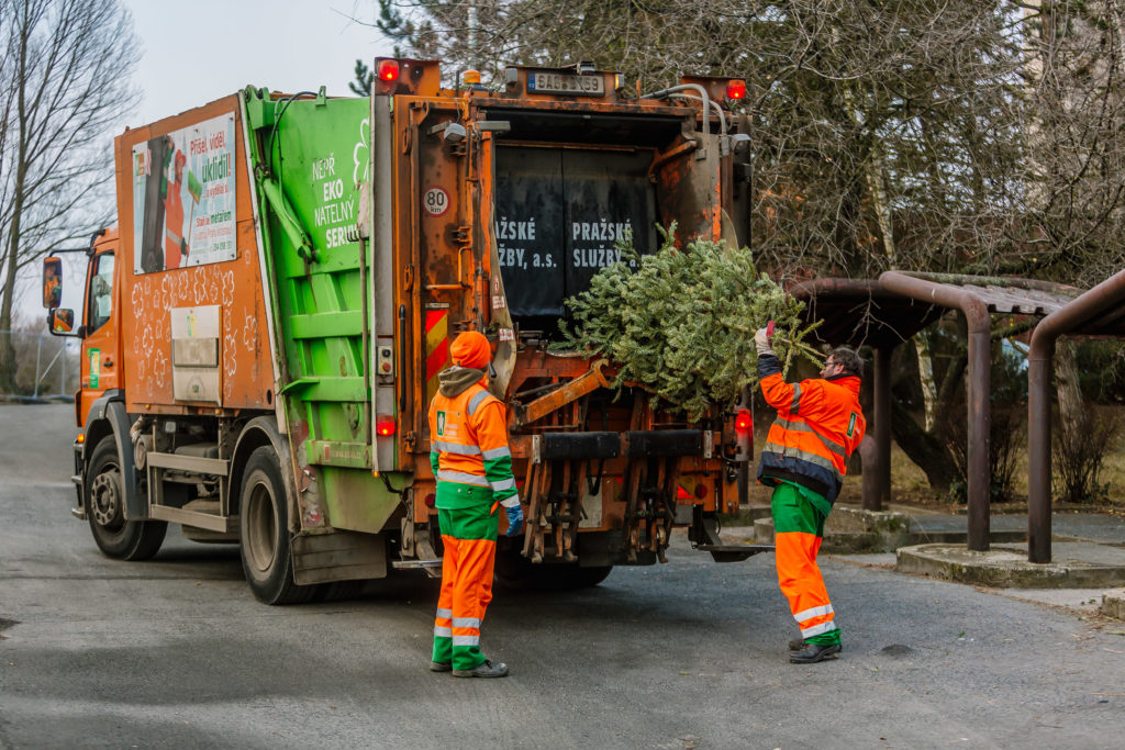Pražské služby a AVE jsou připraveny na vánoční a novoroční svoz odpadu