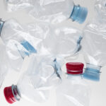 Plastic Guys chtějí zvýšit povědomí o recyklaci plastu